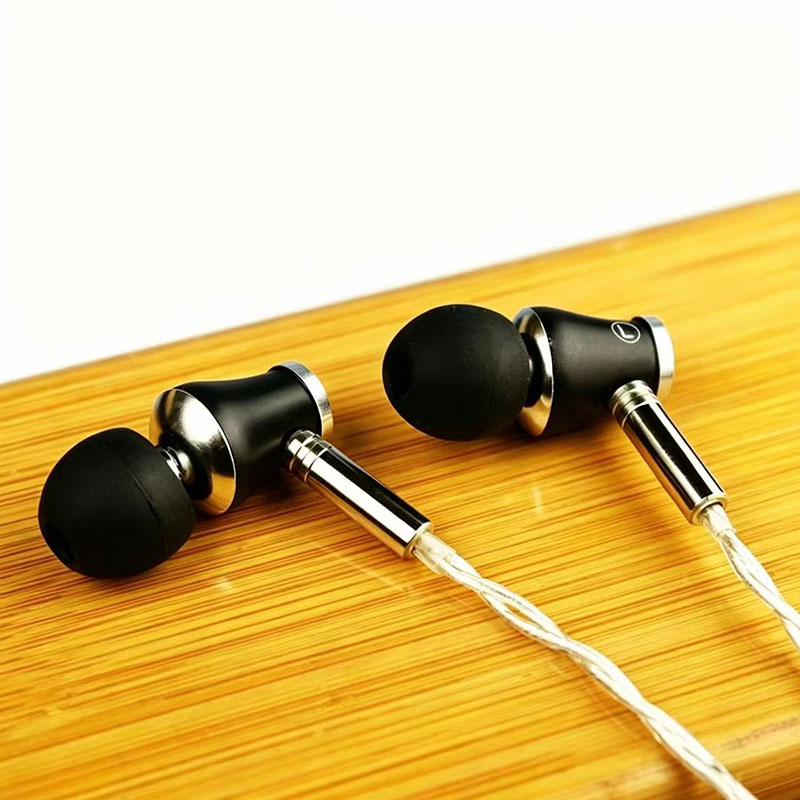 Wired Earphone Mic - Earbud In-Ear HiFi Kabel MMCX yang